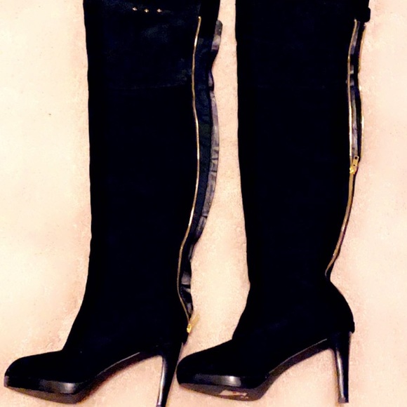 SOLD🔥Kelsi Dagger🔥Black Suede Thigh high Boots - Picture 4 of 4